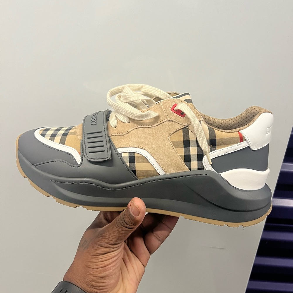 Burberry Sneakers New Size 11